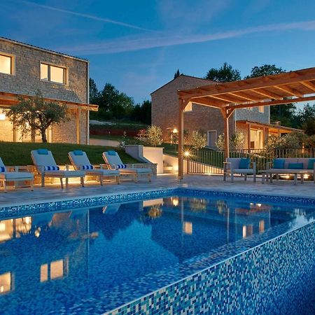 Motovun Villas Екстериор снимка