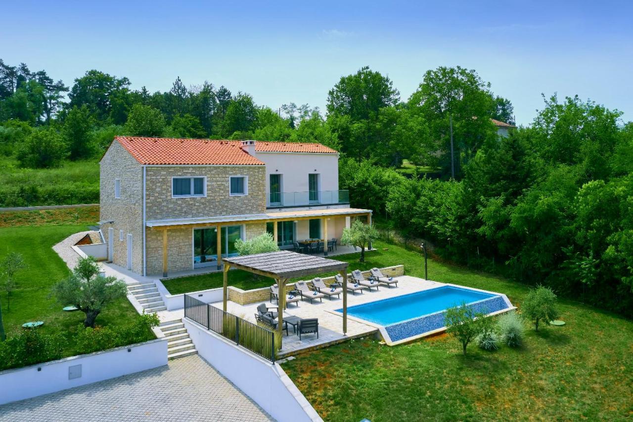 Motovun Villas Екстериор снимка