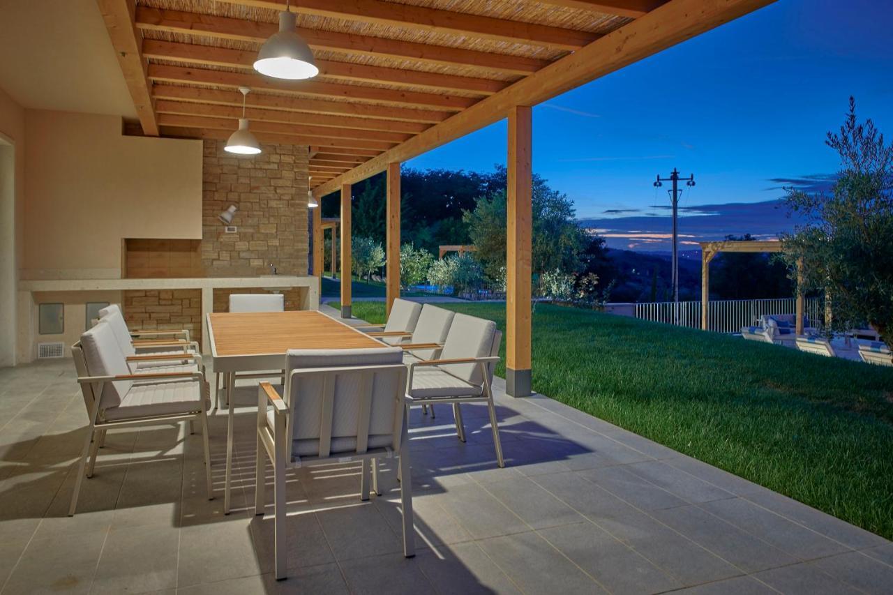Motovun Villas Екстериор снимка