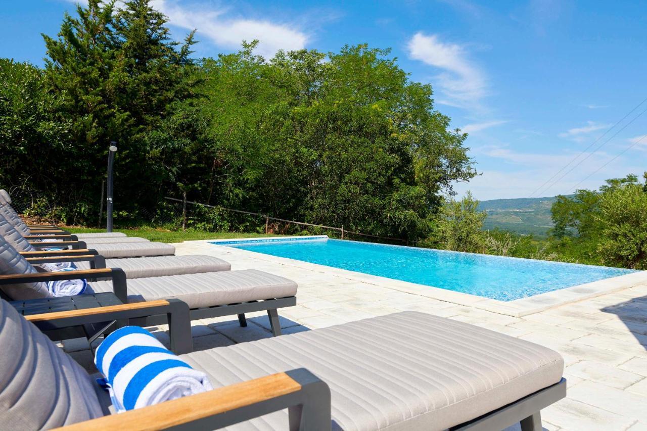 Motovun Villas Екстериор снимка